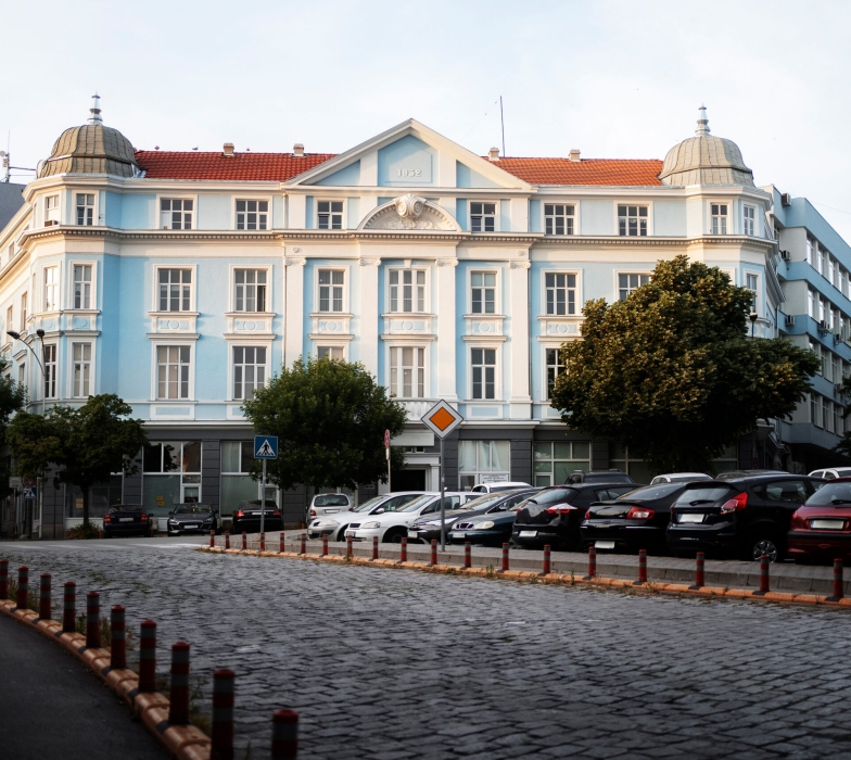 hotel-exterior